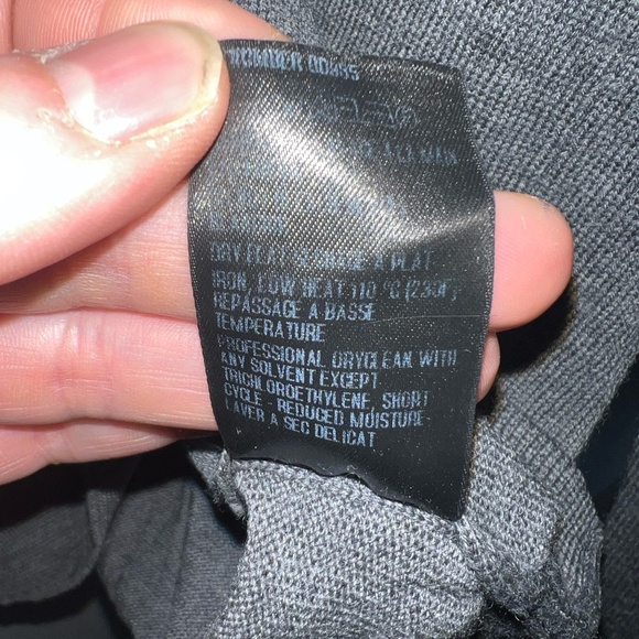 GUCCI 100% Wool Grey V-Neck Sweater w Signature Stripes - Made in Italy - Picture 7 of 9